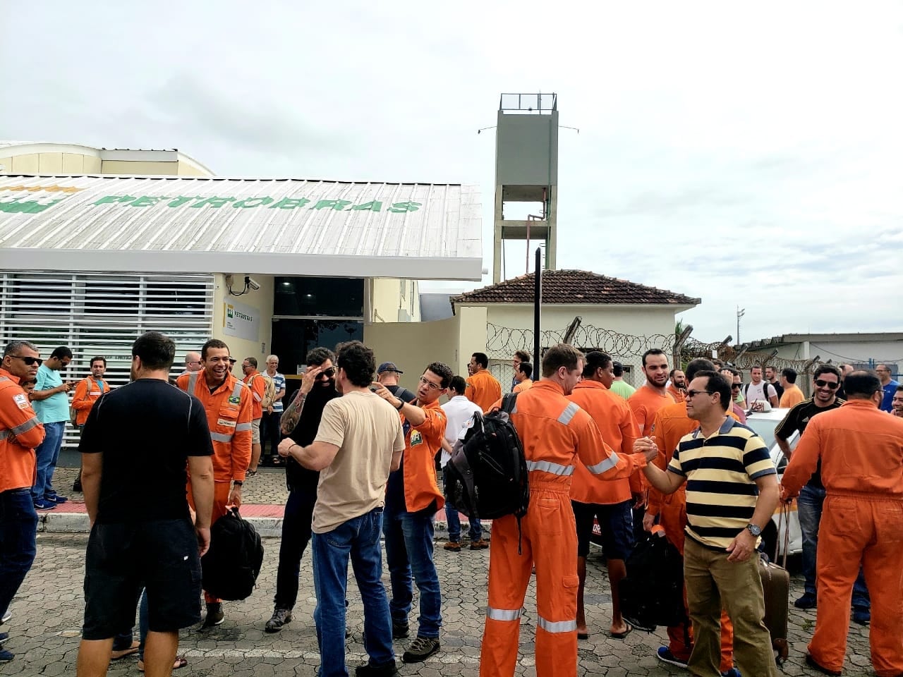 13º dia Greve amplia para 113 bases do Sistema Petrobrás FUP