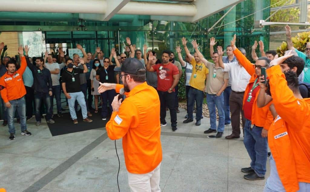 Udacity demite metade dos funcionários no Brasil e põe em xeque presença no  País - Giz Brasil